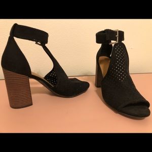 Heals with a little boot